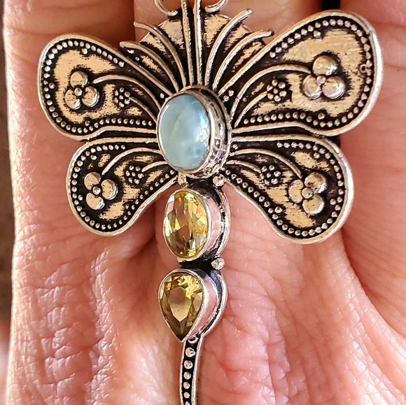 New Multi Gemstone 925 Silver Dragonfly Ring. - Picture 10 of 11